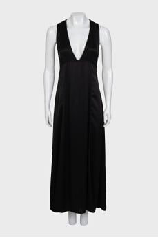 Black dress with a cutout on the back