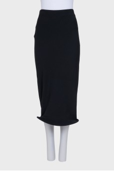 Black maxi skirt with tag