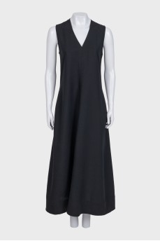Black maxi dress