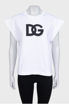 White T-shirt with logo
