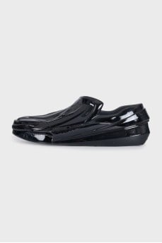 Men's black rubber flip-flops