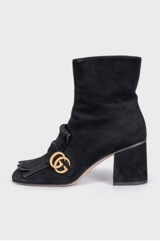 Suede ankle boots with fringed toe