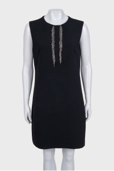 Fitted dress decorated with crystals