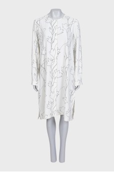 Straight dress with printed buttons