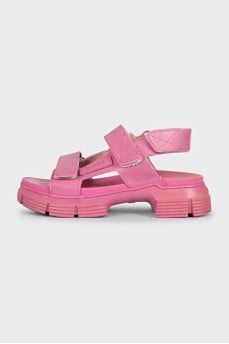 Rubber sandals with velcro