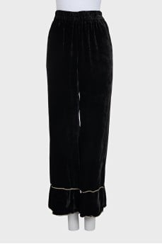 High-waisted velvet trousers