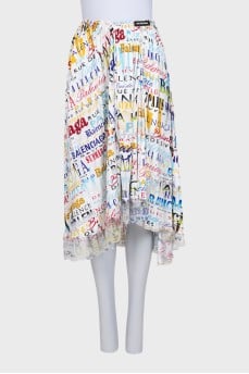White skirt with signature print