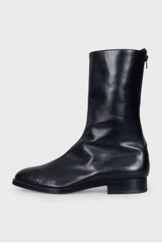 Men's leather boots with a zipper