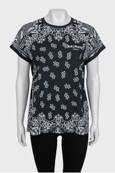 Black oversized printed t-shirt