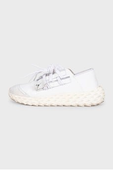 Leather sneakers with textured soles