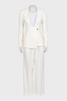 White fitted suit