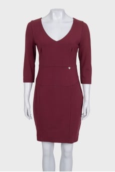 Fitted dress with side zipper