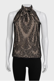 Beige tank top with black lace