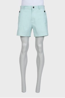 Men's shorts with small stripes