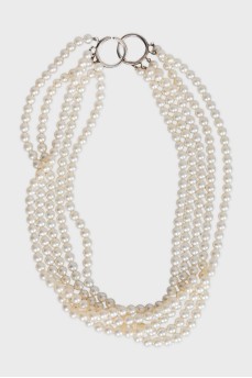 Pearl necklace with silver clasp