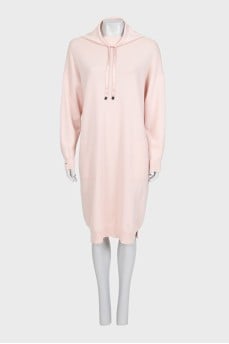 Light pink dress