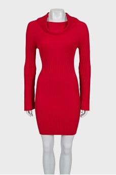 Red ribbed bodycon dress