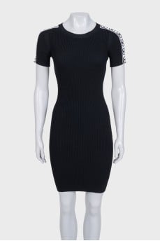 Black ribbed dress with logo