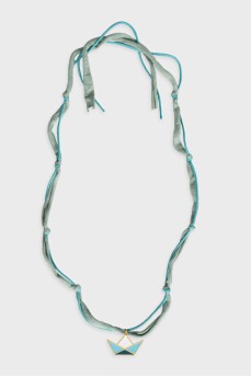 Ship-shaped pendant
