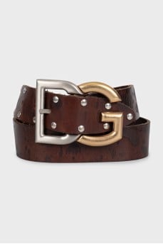 Men's leather belt with a large buckle