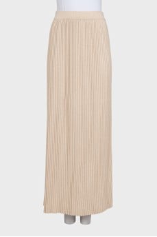 Beige pleated skirt