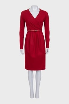 Red wool dress with a belt