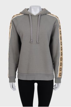 Gray hooligan with signature print
