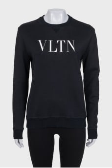 Black straight sweatshirt with white logo
