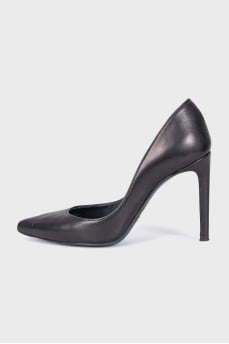 Black leather high heel pumps
