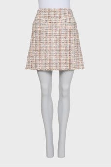 Fitted tweed skirt