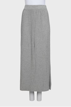 Straight pleated skirt with elastic band
