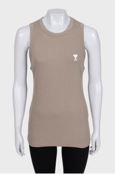 Beige T-shirt with embroidered logo