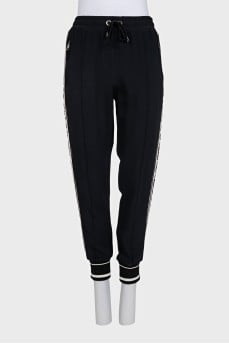 Sports tapered trousers with elastic waistband