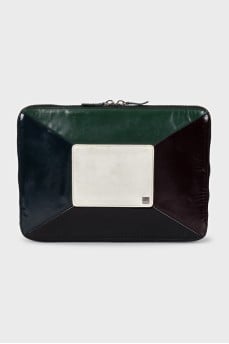 Rectangular leather clutch with zipper