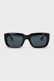 Rectangular sunglasses with blue lenses
