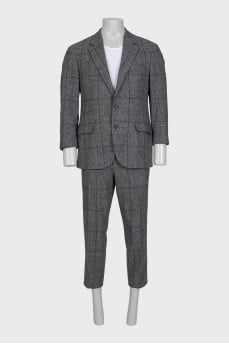 Men's gray suit with a checkered print