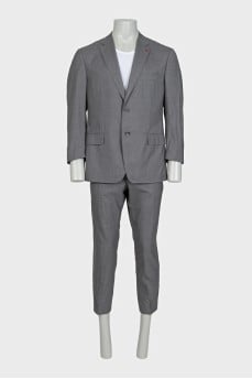 Men's gray suit made of wool and silk