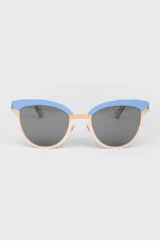 Dark tinted sunglasses