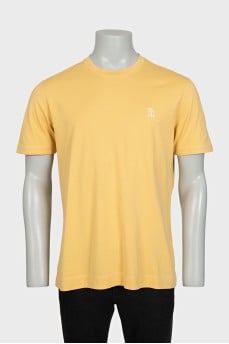 Men's straight yellow T-shirt