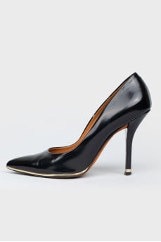 Pointed toecap heels 