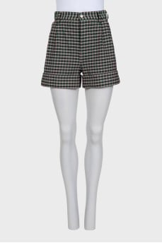Green high-waisted shorts