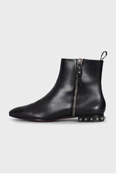 Leather boots with studded heels