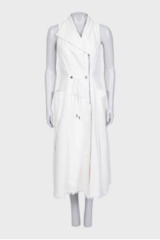 White denim dress with a zipper
