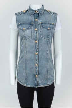 Denim vest with golden branded buttons