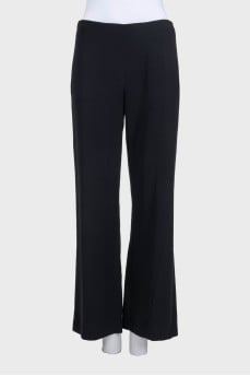 Wide-leg, straight-leg trousers with a low waist