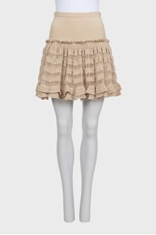 Mini skirt decorated with frills