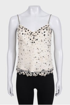 Beige T-shirt with decoration