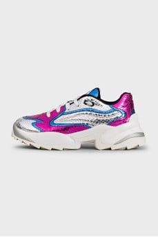 Shiny leather sneakers