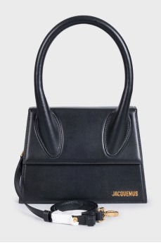 Black leather Le Grand Chiquito bag