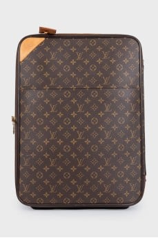 Pegase suitcase with a signature print